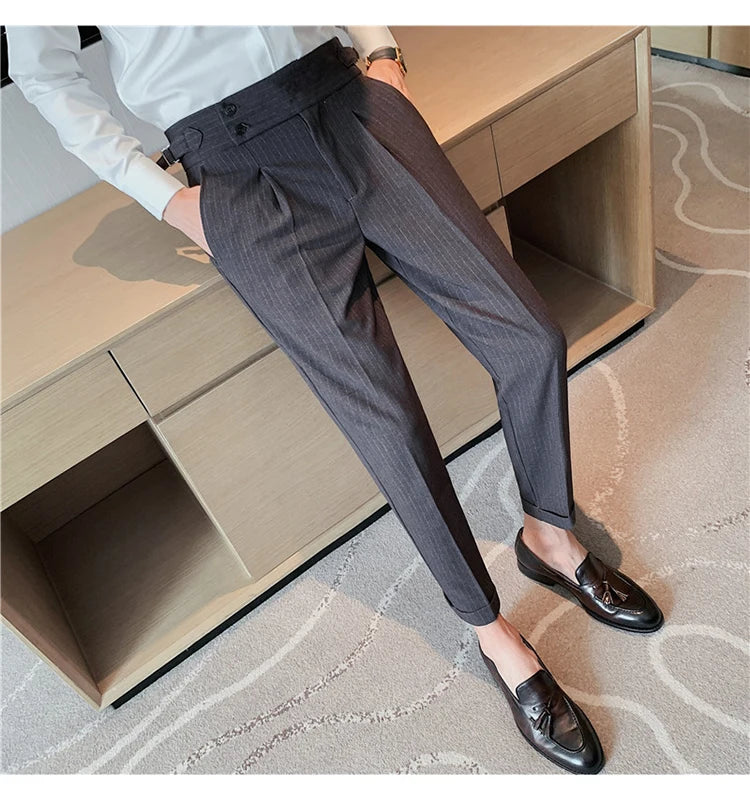 Men's Slim Fit High-Waist, Beltless Trousers- British Fall Style