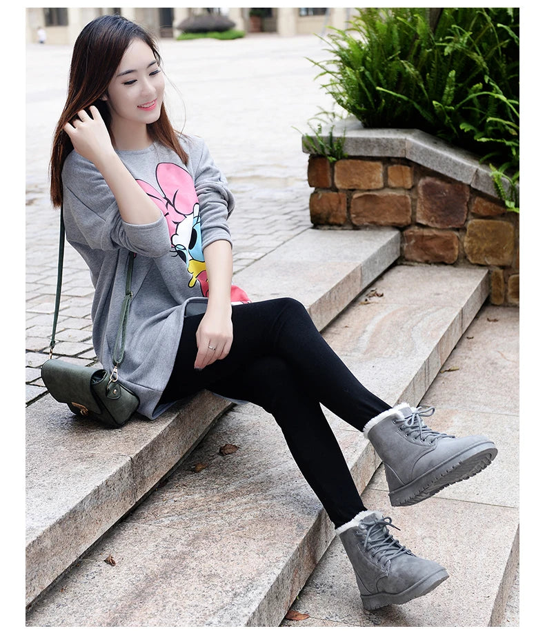 New Fashion Women Boots Winter Snow Boots Female Boots Warm Lace Flat